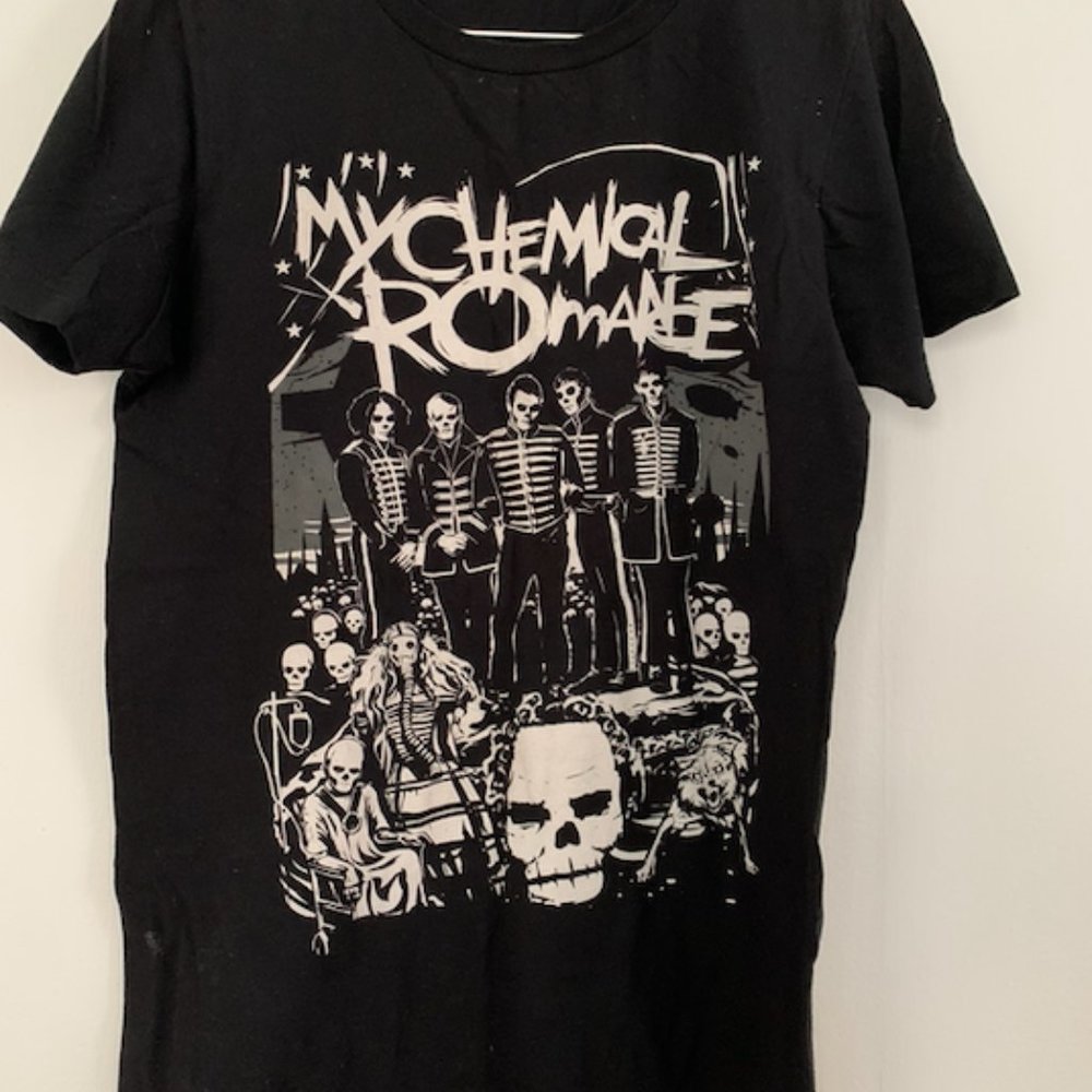 MY CHEMICAL ROMANCE graphic tee